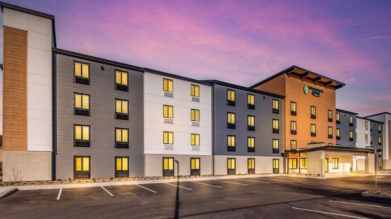 <b>WoodSpring Suites Portland Vancouver Exterior</b>. Images powered by <a href="https://iceportal.shijigroup.com/" title="IcePortal" target="_blank">IcePortal</a>.