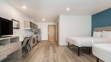 WoodSpring Suites Portland Vancouver Room