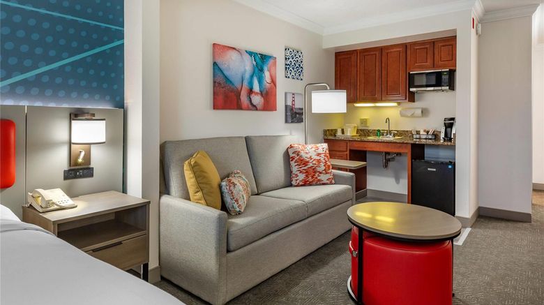 <b>Comfort Inn and Suites Hadley Suite</b>. Images powered by <a href="https://iceportal.shijigroup.com/" title="IcePortal" target="_blank">IcePortal</a>.