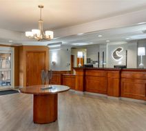 Comfort Inn and Suites Hadley Lobby