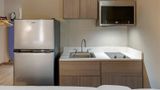 <b>Suburban Studios Raleigh North Room</b>. Images powered by <a href="https://iceportal.shijigroup.com/" title="IcePortal" target="_blank">IcePortal</a>.