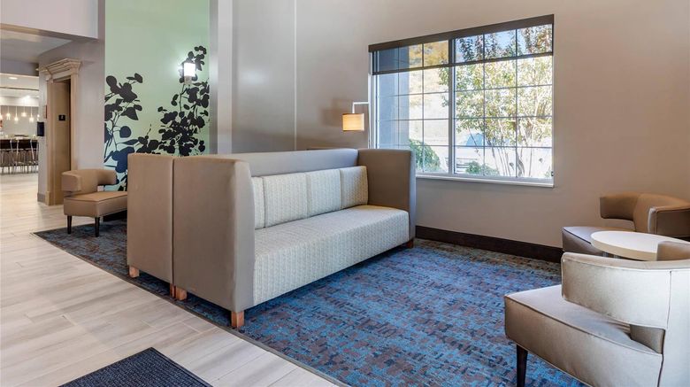 <b>MainStay Suites Lebanon - Nashville Area Lobby</b>. Images powered by <a href="https://iceportal.shijigroup.com/" title="IcePortal" target="_blank">IcePortal</a>.