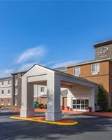 MainStay Suites Lebanon - Nashville Area
