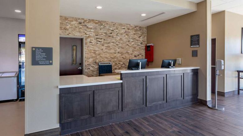 <b>Comfort Inn and Suites Balch Springs Lobby</b>. Images powered by <a href="https://iceportal.shijigroup.com/" title="IcePortal" target="_blank">IcePortal</a>.