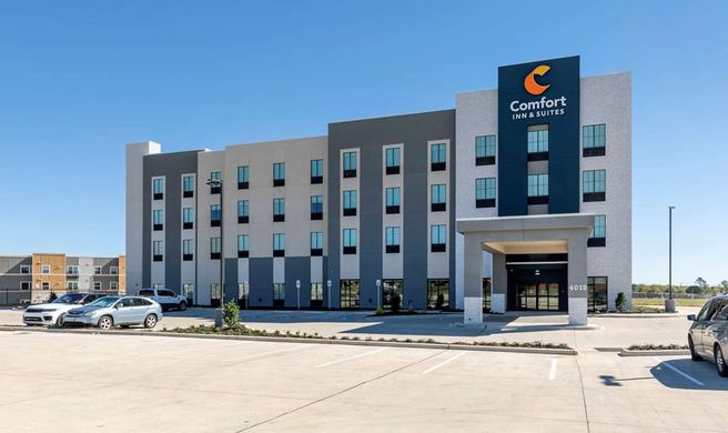 Comfort Inn and Suites Balch Springs Exterior