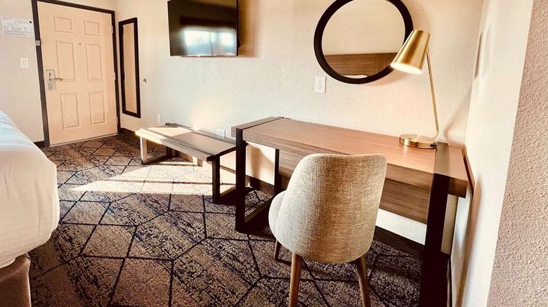 <b>Ramada by Wyndham Modesto Room</b>. Images powered by <a href="https://iceportal.shijigroup.com/" title="IcePortal" target="_blank">IcePortal</a>.