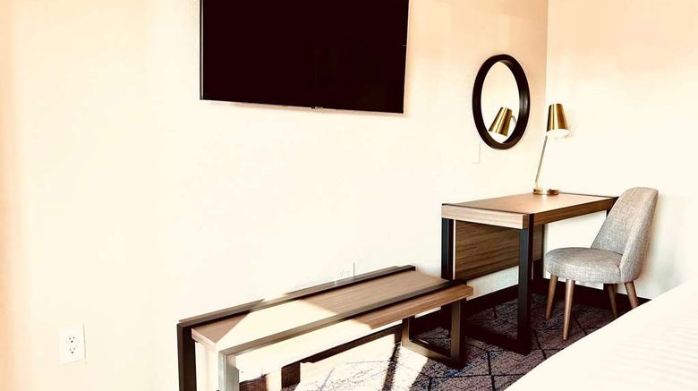 <b>Ramada by Wyndham Modesto Room</b>. Images powered by <a href="https://iceportal.shijigroup.com/" title="IcePortal" target="_blank">IcePortal</a>.