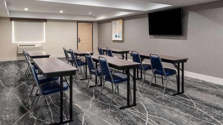 Ramada by Wyndham Modesto Meeting