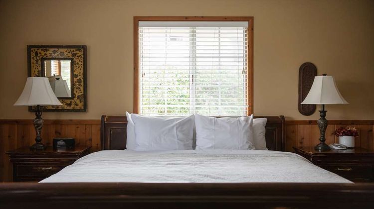 J Patrick House & Inn Room