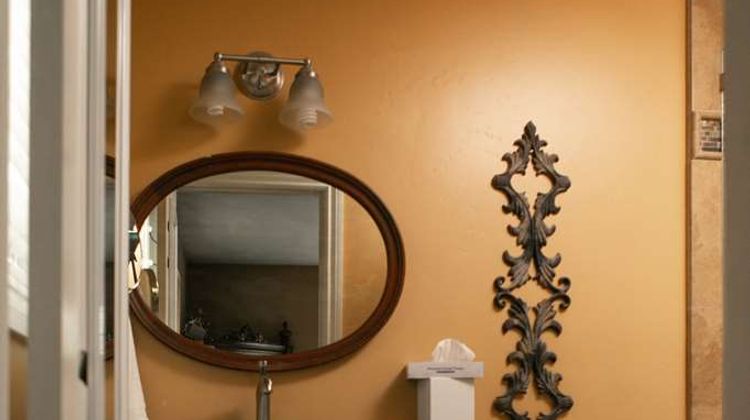 J Patrick House & Inn Room