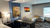 La Quinta Inn & Suites near Notre Dame Suite