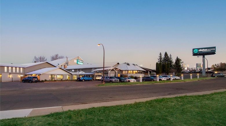 <b>Clarion Pointe Medicine Hat Exterior</b>. Images powered by <a href="https://iceportal.shijigroup.com/" title="IcePortal" target="_blank">IcePortal</a>.
