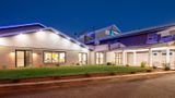Clarion Pointe Medicine Hat Exterior