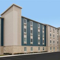 WoodSpring Suites Gurnee-North Chicago