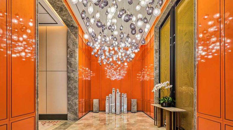 <b>Hilton Changsha Riverside Lobby</b>. Images powered by <a href="https://iceportal.shijigroup.com/" title="IcePortal" target="_blank">IcePortal</a>.