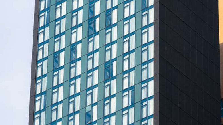 <b>Motto by Hilton New York City Chelsea Exterior</b>. Images powered by <a href="https://iceportal.shijigroup.com/" title="IcePortal" target="_blank">IcePortal</a>.