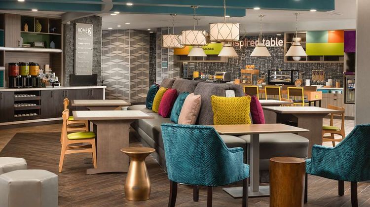 Home2 Suites by Hilton Bend Lobby