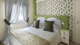 <b>Augustus Hotel & Resort Suite</b>. Images powered by <a href="https://iceportal.shijigroup.com/" title="IcePortal" target="_blank">IcePortal</a>.