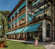 Augustus Hotel & Resort Exterior