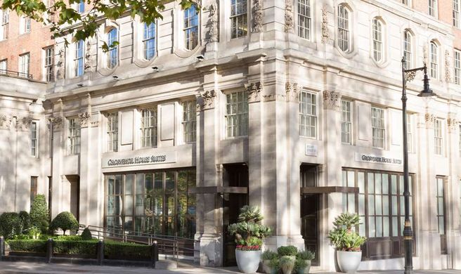 Grosvenor House Suites Exterior