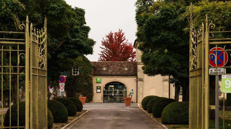 ibis Styles Dijon Sud Domaine Beauregard Exterior
