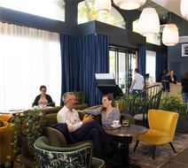 Aparthotel Adagio Lyon Patio Confluence Exterior