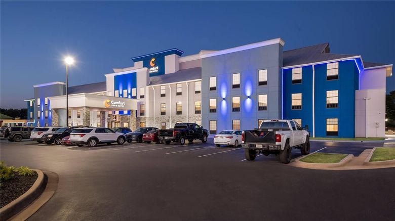 <b>Comfort Inn & Suites River City Decatur Exterior</b>. Images powered by <a href="https://iceportal.shijigroup.com/" title="IcePortal" target="_blank">IcePortal</a>.