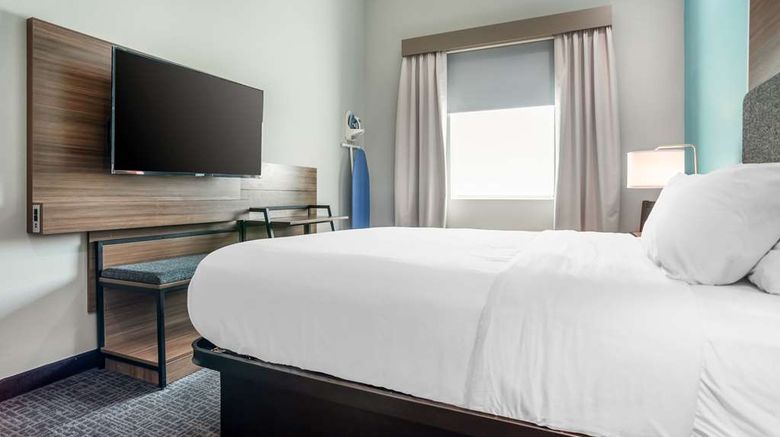 <b>Comfort Inn Miramar Beach Room</b>. Images powered by <a href="https://iceportal.shijigroup.com/" title="IcePortal" target="_blank">IcePortal</a>.