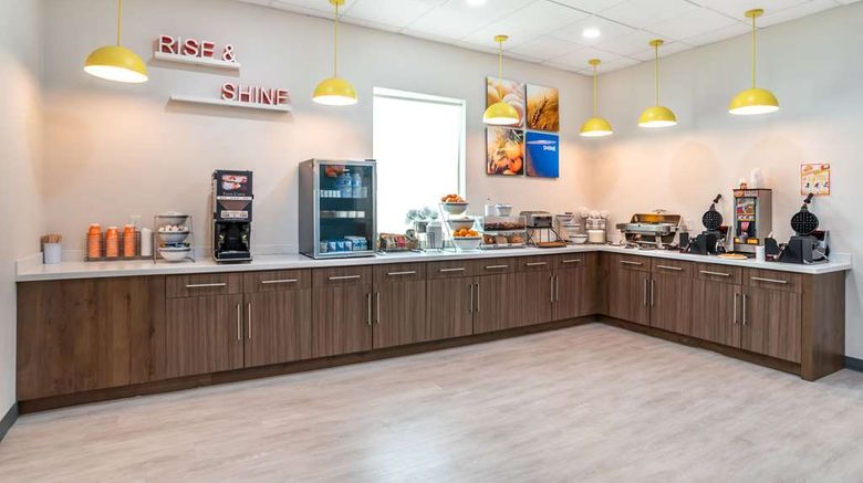 <b>Comfort Inn Miramar Beach Restaurant</b>. Images powered by <a href="https://iceportal.shijigroup.com/" title="IcePortal" target="_blank">IcePortal</a>.