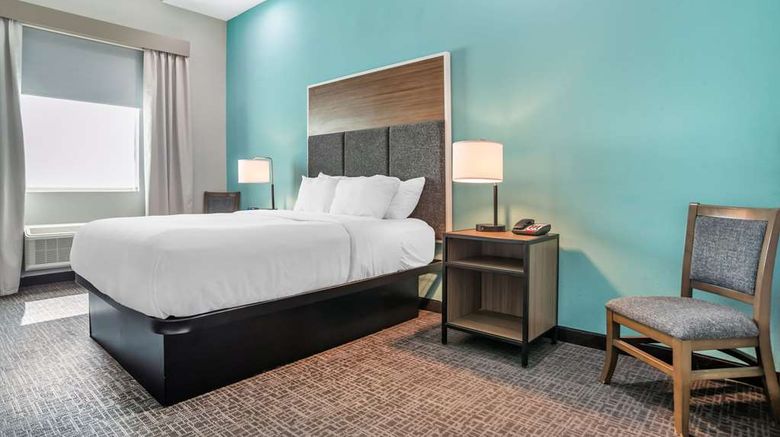 <b>Comfort Inn Miramar Beach Room</b>. Images powered by <a href="https://iceportal.shijigroup.com/" title="IcePortal" target="_blank">IcePortal</a>.