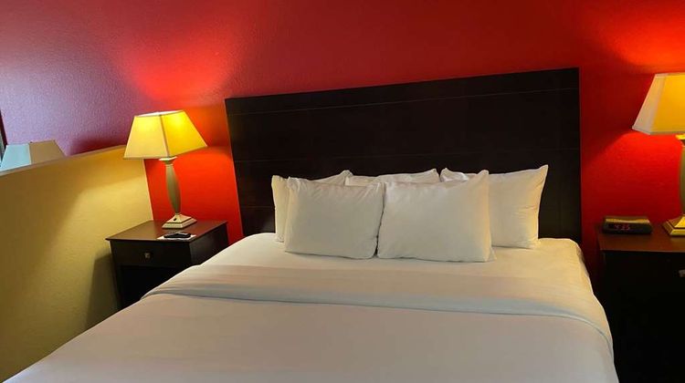 Comfort Inn and Suites Morton - Peoria Room