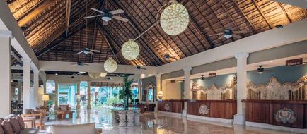 Iberostar Waves Quetzal Lobby