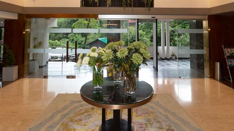 <b>The Oasis Mussoorie-Radisson Individuals Lobby</b>. Images powered by <a href="https://iceportal.shijigroup.com/" title="IcePortal" target="_blank">IcePortal</a>.