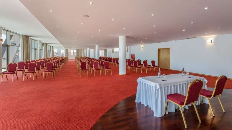 <b>Angra Marina Hotel Meeting</b>. Images powered by <a href="https://iceportal.shijigroup.com/" title="IcePortal" target="_blank">IcePortal</a>.