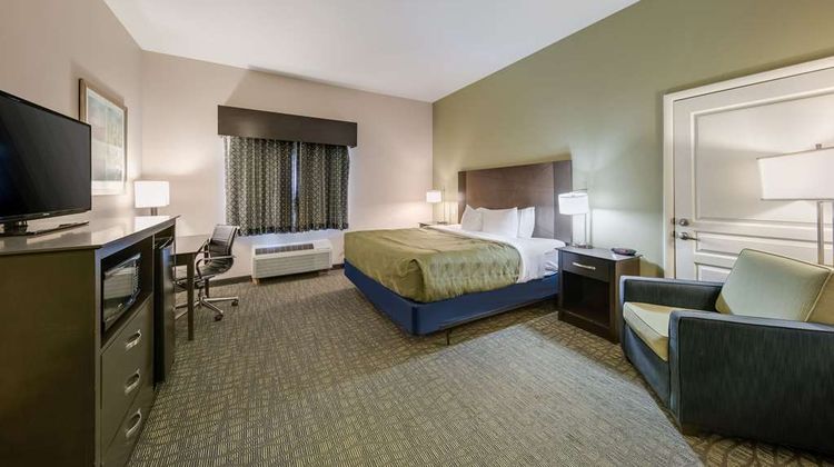 Quality Inn & Suites Room