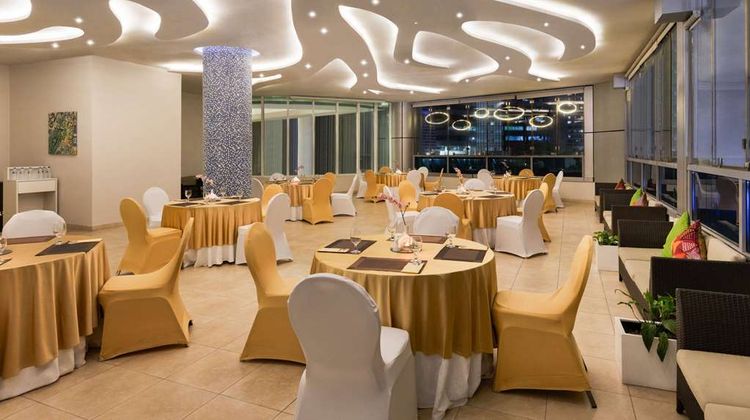 Ramada by Wyndham Dubai Barsha Meeting