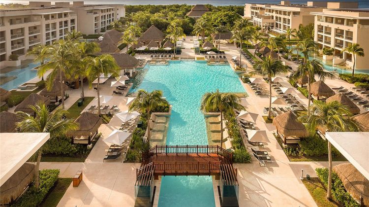 Paradisus La Perla - Adults Only Pool