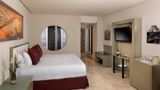 <b>Paradisus La Perla - Adults Only Room</b>. Images powered by <a href="https://iceportal.shijigroup.com/" title="IcePortal" target="_blank">IcePortal</a>.