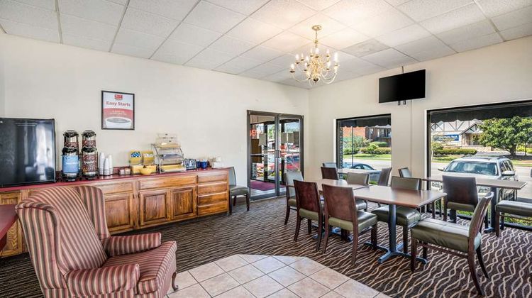 Suburban Studios Restaurant