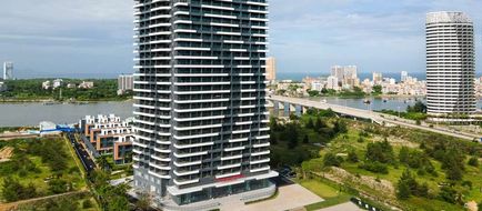 Ramada by Wyndham Double Moon Bay Exterior