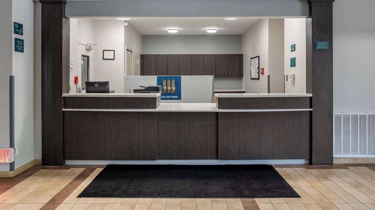 MainStay Suites Denham Baton Rouge West Lobby