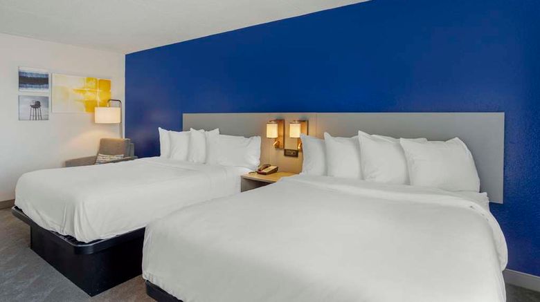 <b>Comfort Inn & Suites Voorhees Mt. Laurel Room</b>. Images powered by <a href="https://iceportal.shijigroup.com/" title="IcePortal" target="_blank">IcePortal</a>.
