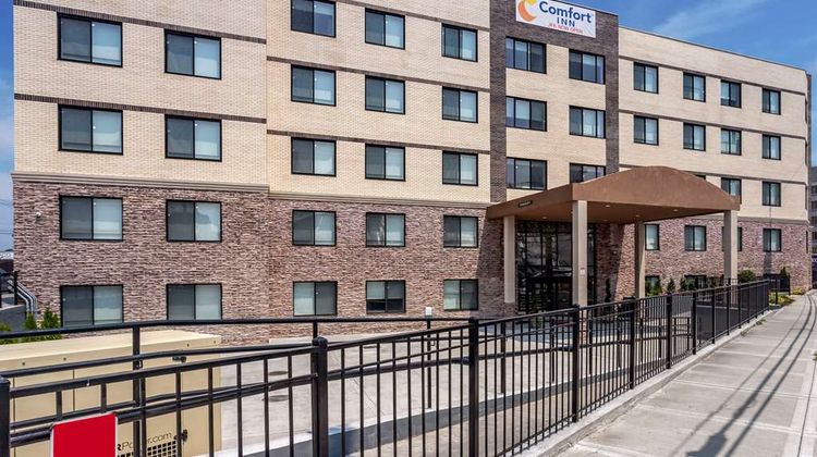 Comfort Inn JFK Airport Exterior