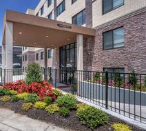 Comfort Inn JFK Airport Exterior