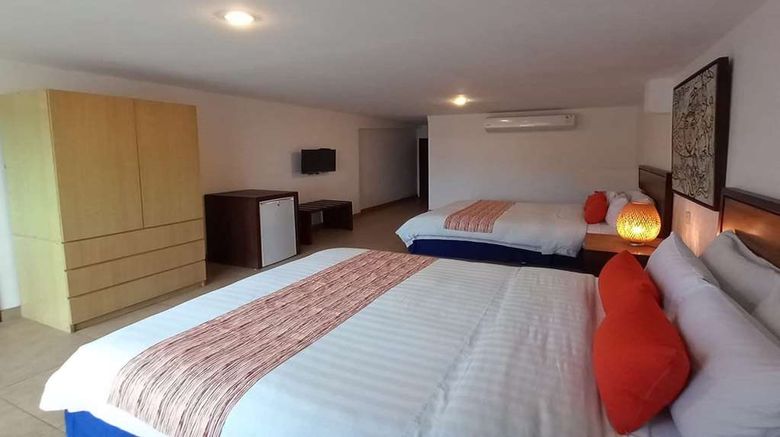 <b>Howard Johnson by Wyndham Montanita Room</b>. Images powered by <a href="https://iceportal.shijigroup.com/" title="IcePortal" target="_blank">IcePortal</a>.
