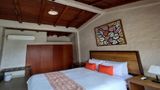 Howard Johnson by Wyndham Montanita Room