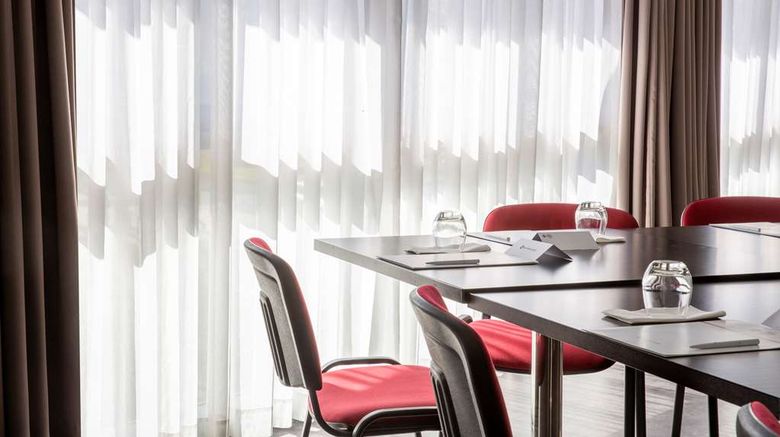 <b>Best Western Plus Thionville Centre Meeting</b>. Images powered by <a href="https://iceportal.shijigroup.com/" title="IcePortal" target="_blank">IcePortal</a>.