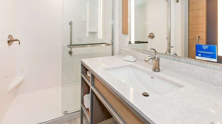 Homewood Stes by Hilton Columbus Easton Room