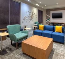 Homewood Stes by Hilton Columbus Easton Lobby