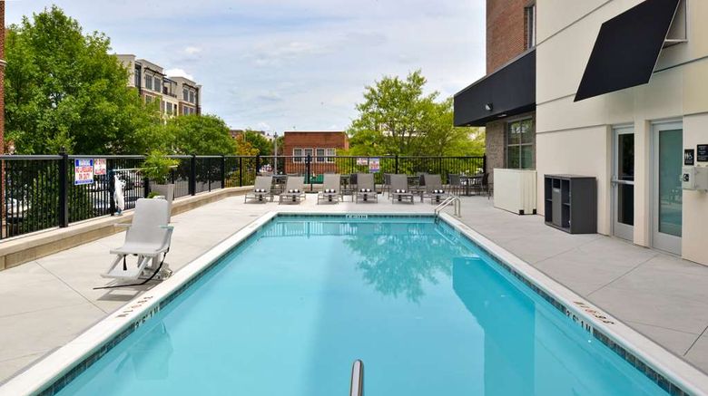 <b>Hampton Inn & Suites Greensboro Downtown Pool</b>. Images powered by <a href="https://iceportal.shijigroup.com/" title="IcePortal" target="_blank">IcePortal</a>.